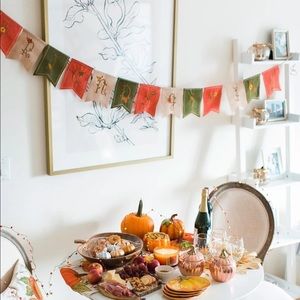 Pier 1 Friendsgiving Penant Banner